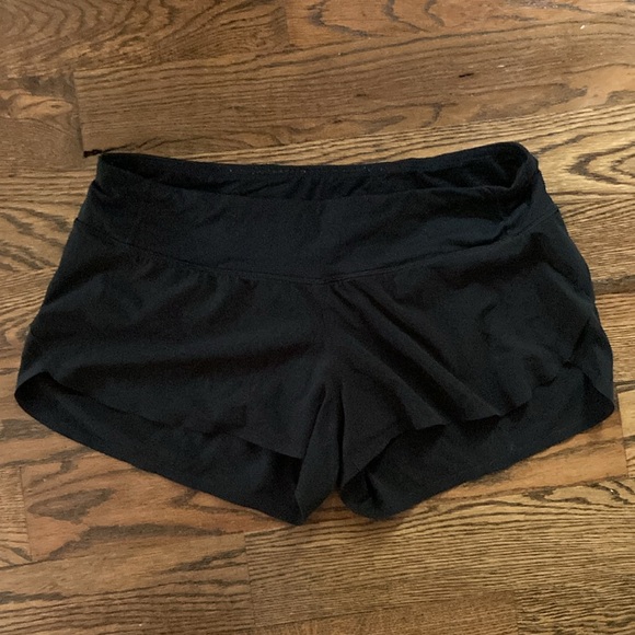 Lululemon Low-Rise Run Speed Shorts 2.5” Inseam - Picture 4 of 7